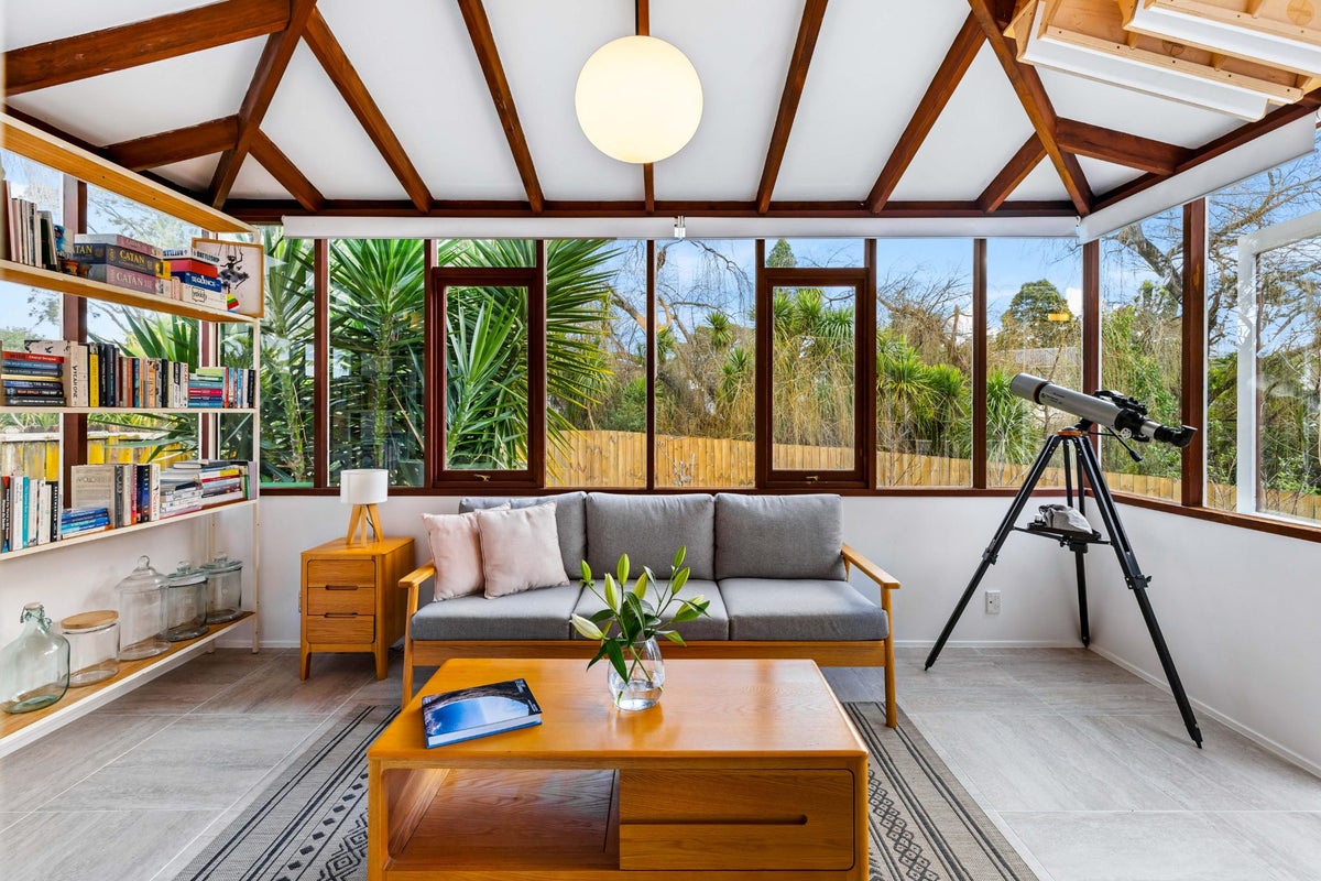 2/27 Edwin Freeman Place, Ranui, Auckland - Carousel 2