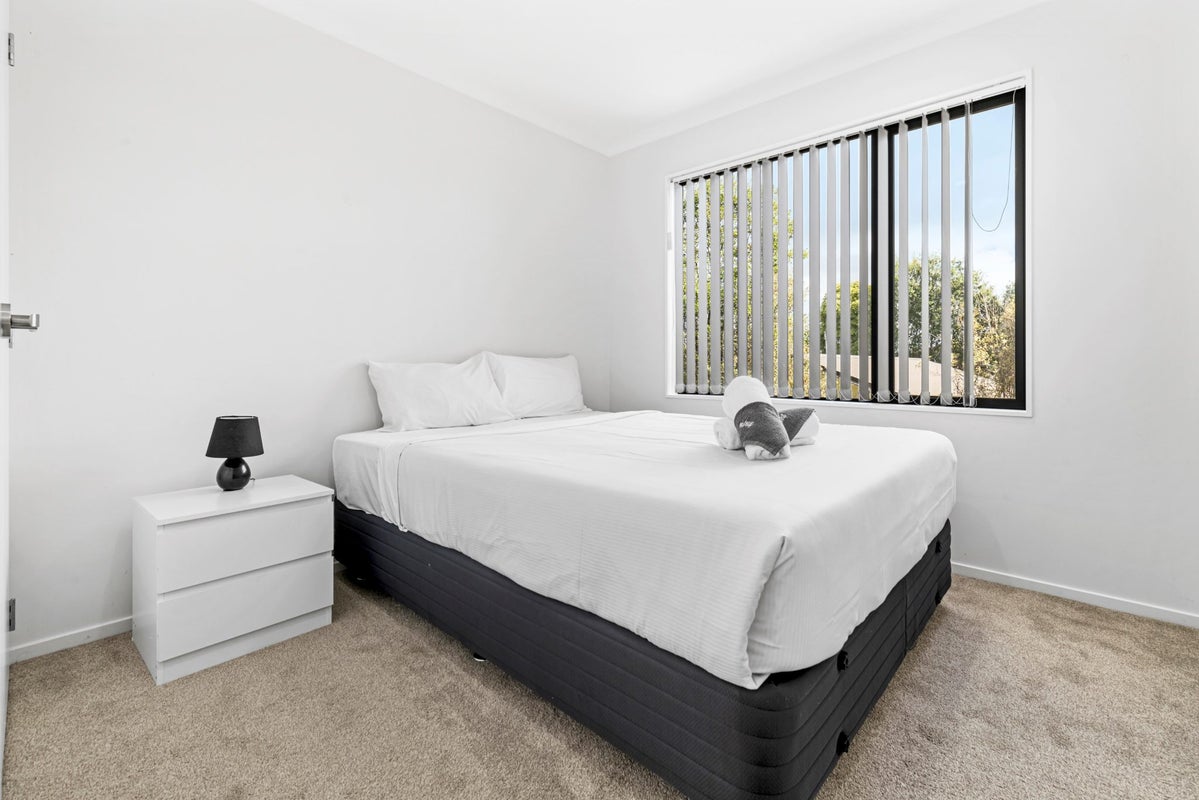 18B Jupiter Street, Rosehill, Papakura - Carousel 2