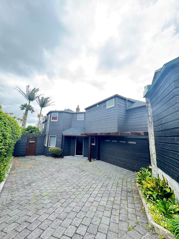 156C Orakei Road, Remuera, Auckland - Carousel 1