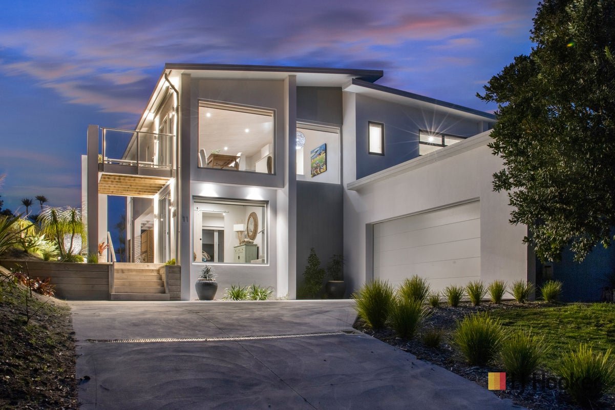 11 Bowentown Boulevard, Bowentown, Katikati - Carousel 1