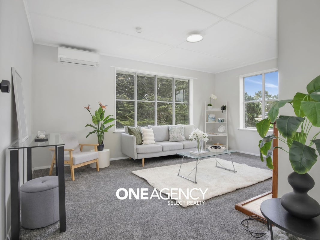 58 Sievers Grove, Cannons Creek, Porirua - Carousel 2