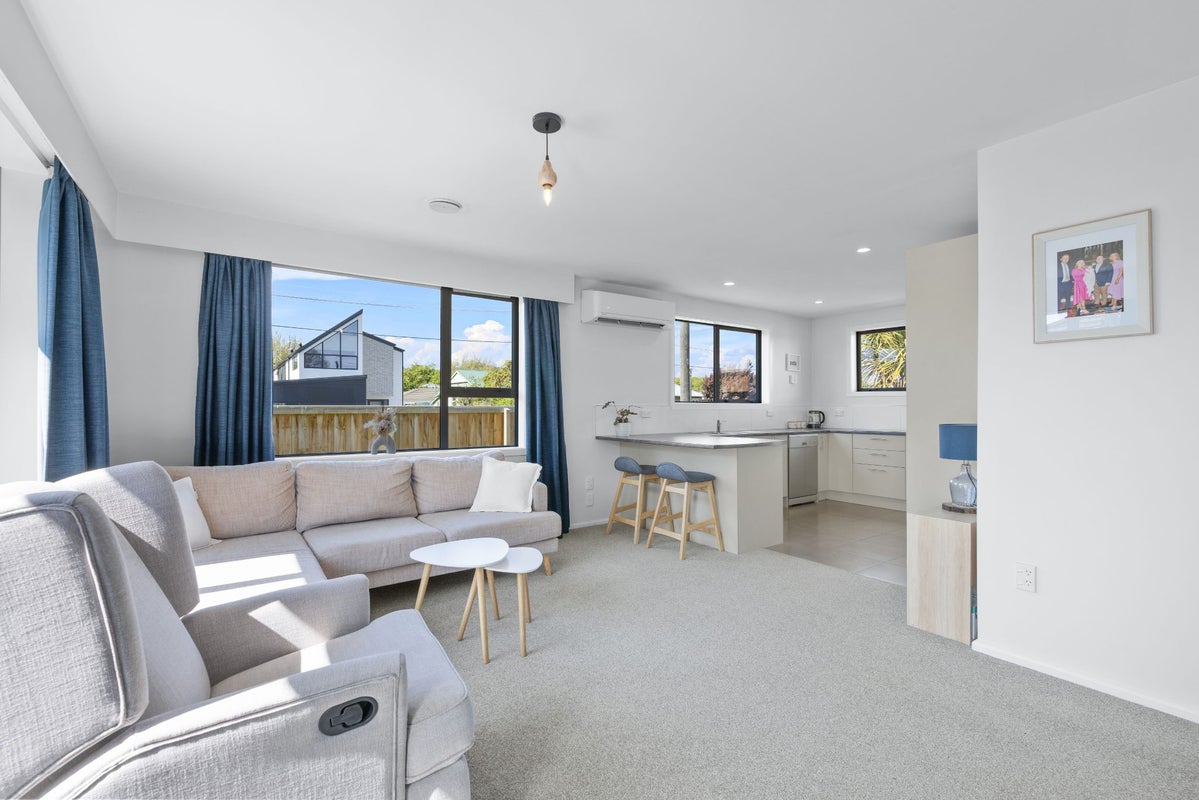 1/145 Milton Street, Somerfield, Christchurch - Carousel 2