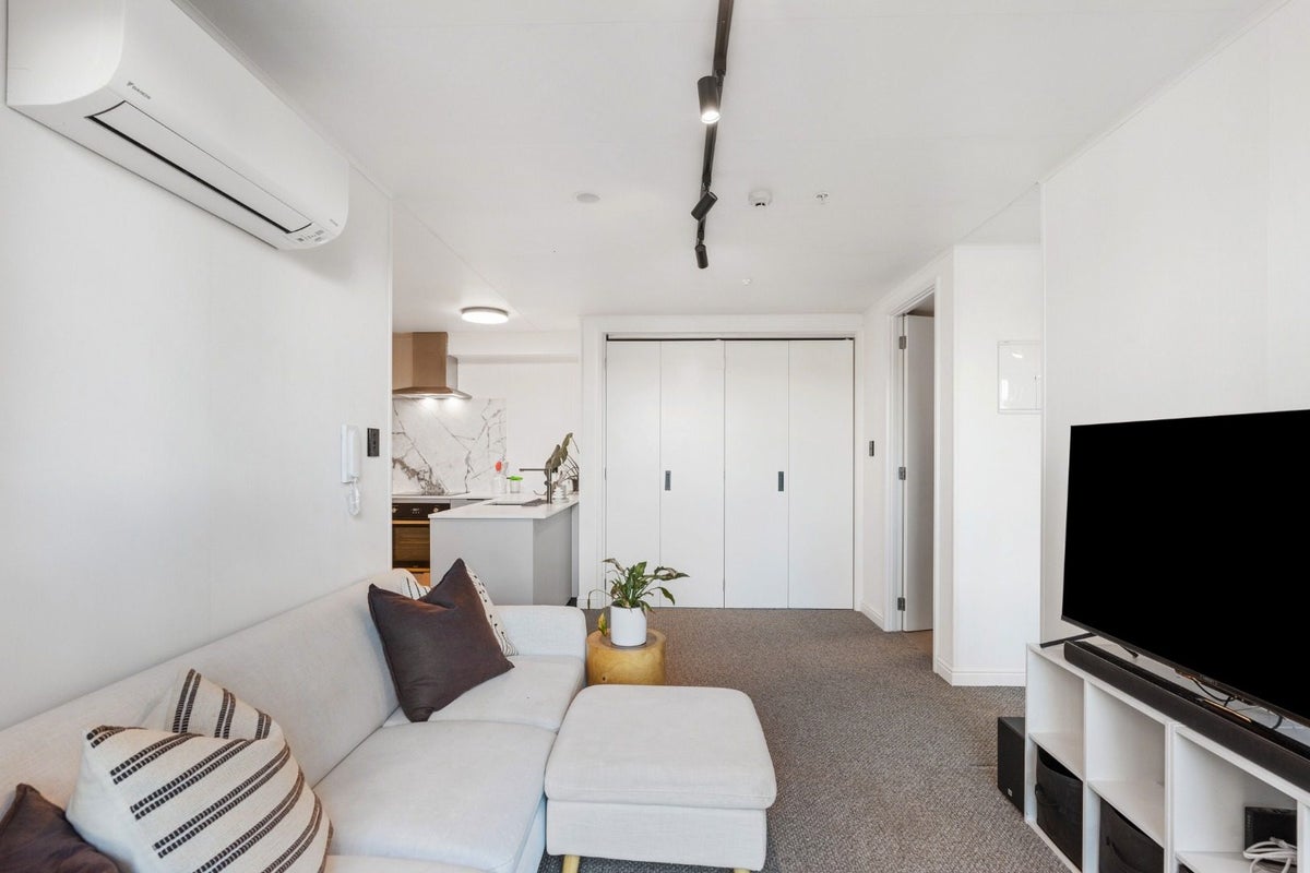 305/572 Manukau Road, Epsom, Auckland - Carousel 2
