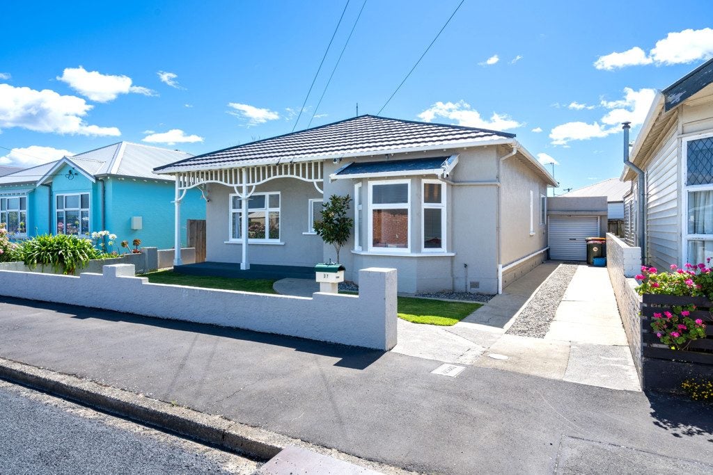 37 Eskvale Street, Saint Kilda, Dunedin - Carousel 2