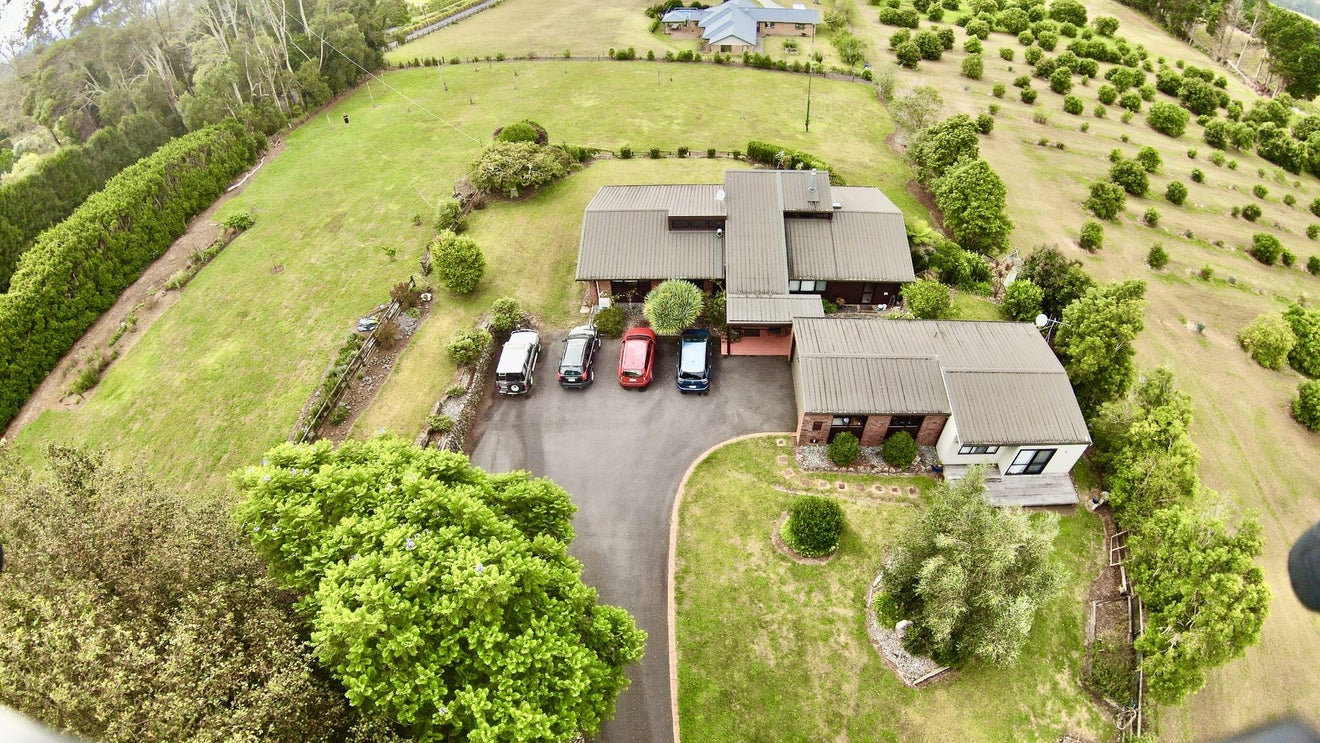 15 Cemetery Road, Maunu, Whangarei - Carousel 1