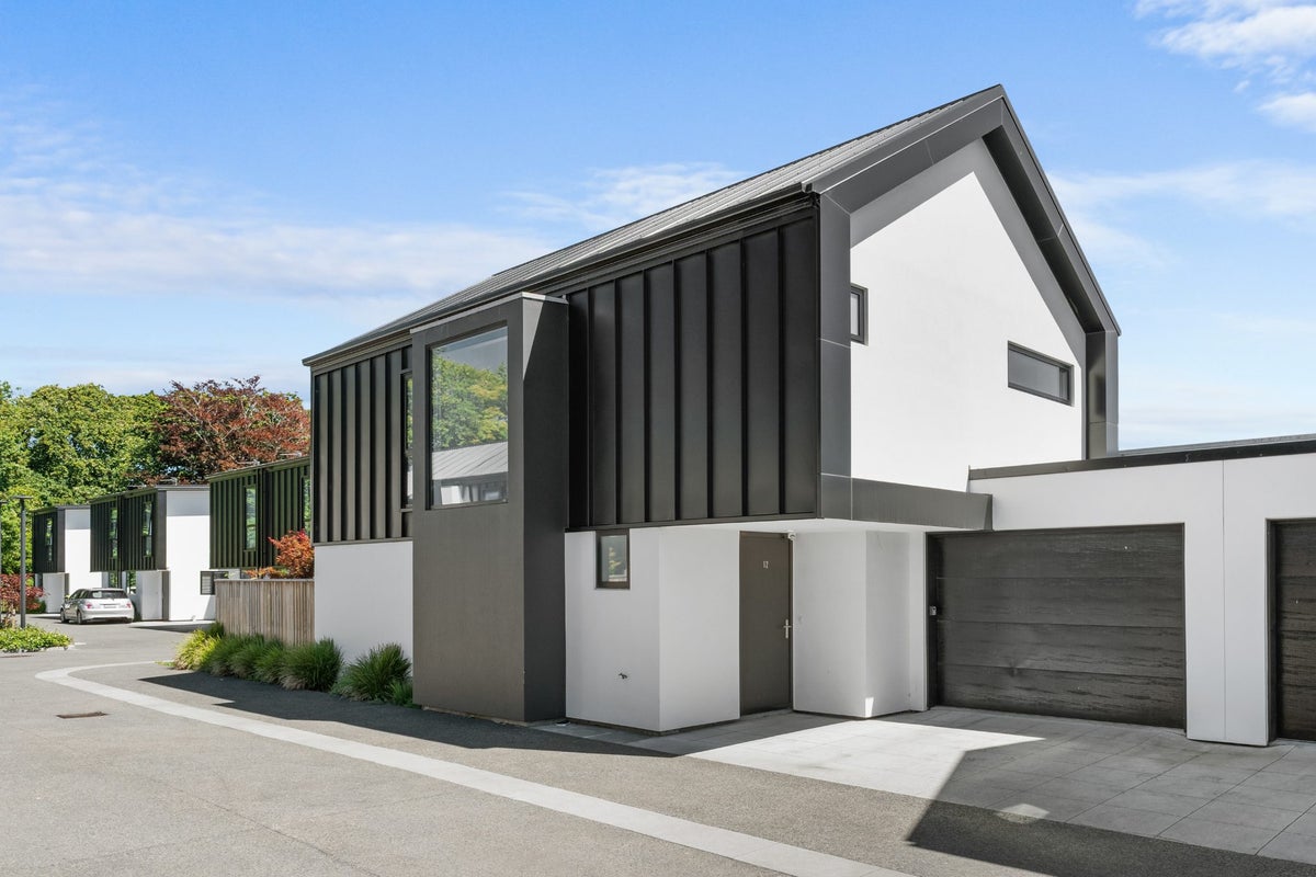 12/143 Cranford Street, St Albans, Christchurch - Carousel 1