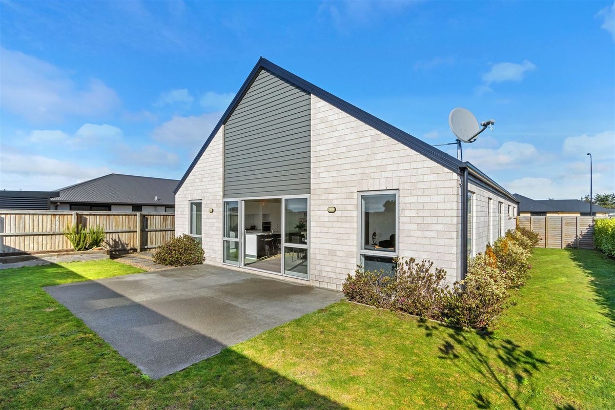 23 Zinnia Way, Wigram, Christchurch - Carousel 2