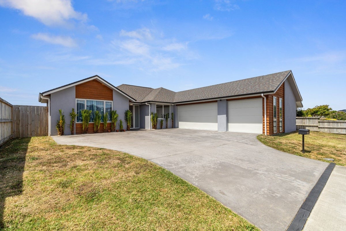 4 Maia Place, Flagstaff, Hamilton - Carousel 2