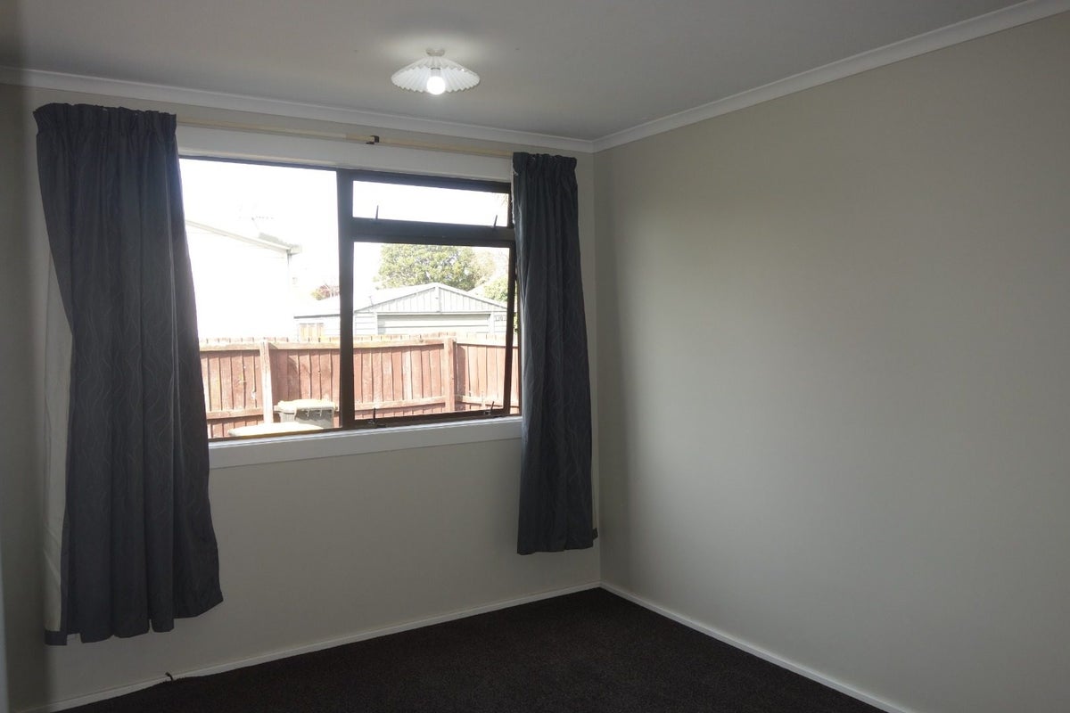 2/120 Osborne Street, Waltham, Christchurch - Carousel 5