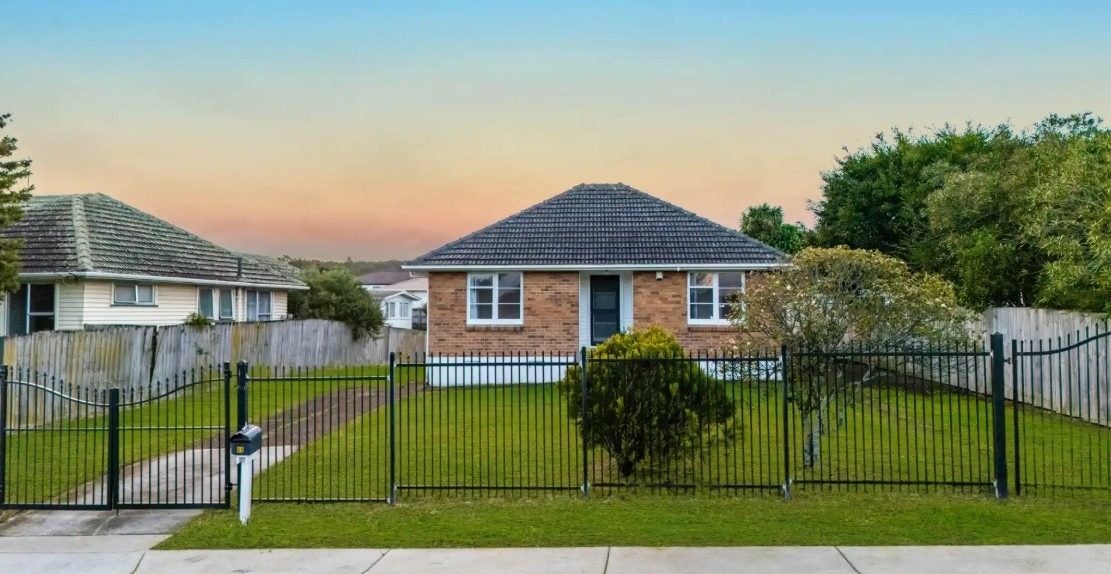 80 McAnnalley Street, Manurewa East, Auckland - Carousel 9