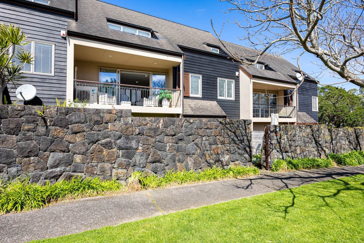 692B Manukau Road, Royal Oak, Auckland City, Auckland - Carousel 2