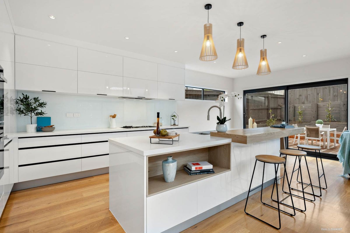 26 Atalanta Way, Beachlands, Auckland - Carousel 2