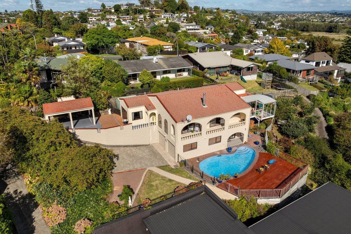 87 Princess Road, Bellevue, Tauranga - Carousel 2