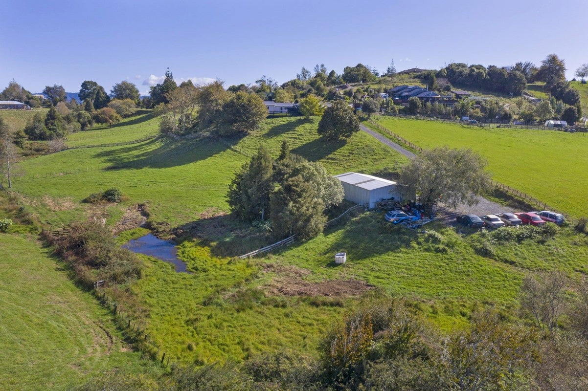 46B Lockerbie Lane, Whatawhata, Hamilton - Carousel 1