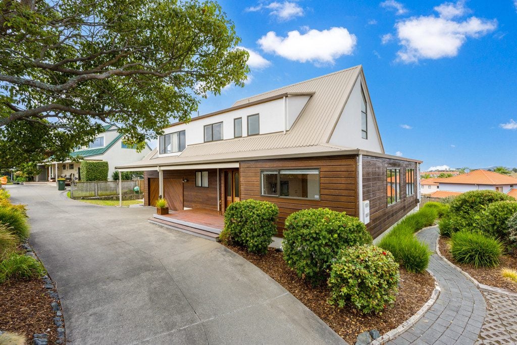 1/49 Alec Craig Way, Gulf Harbour, Whangaparaoa - Carousel 1