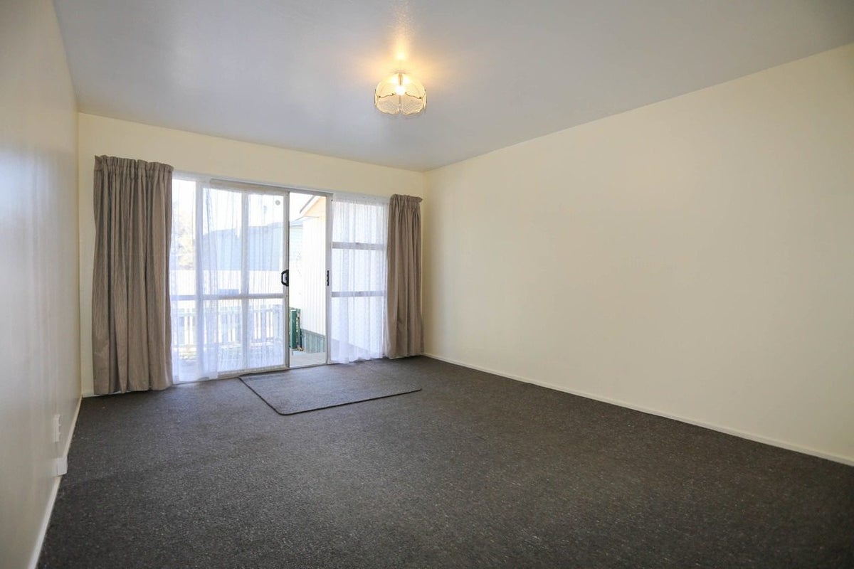 3/538 Worcester Street, Linwood, Christchurch - Carousel 2