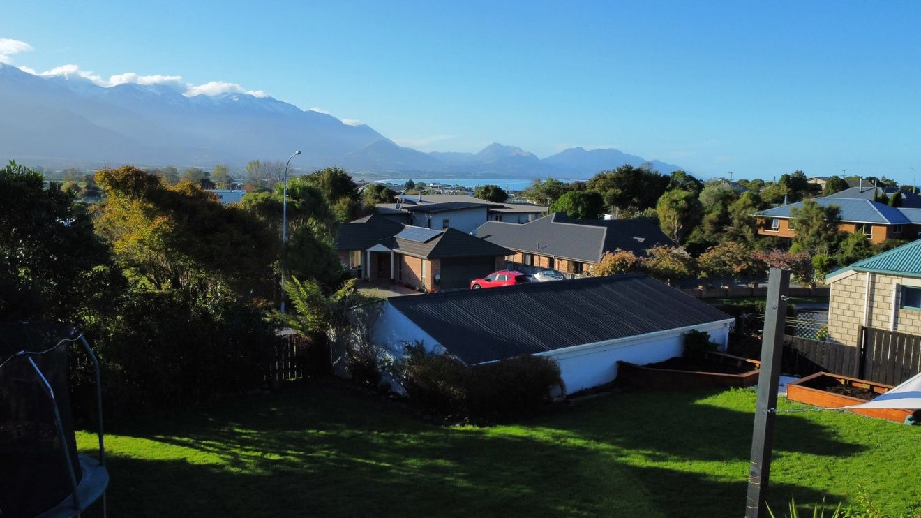 7 Fyffe Avenue, Kaikoura - Carousel 46