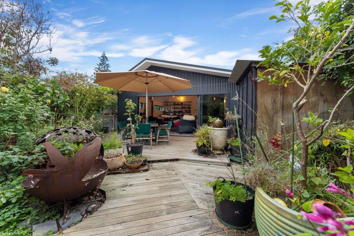 29 Mowhanau Drive, Kai Iwi, Whanganui - Carousel 1