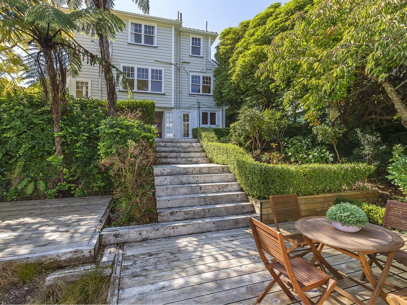 40 Monaghan Avenue, Karori, Wellington - Carousel 1