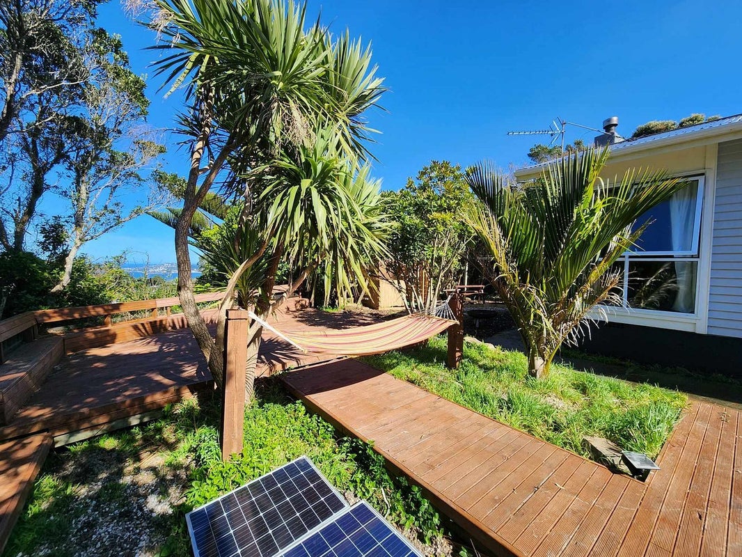 92 Ruskin Road, Newlands, Wellington - Carousel 1