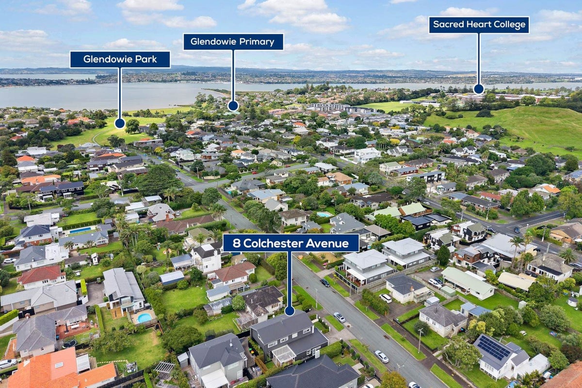 8 Colchester Avenue, Glendowie, Auckland - Carousel 32