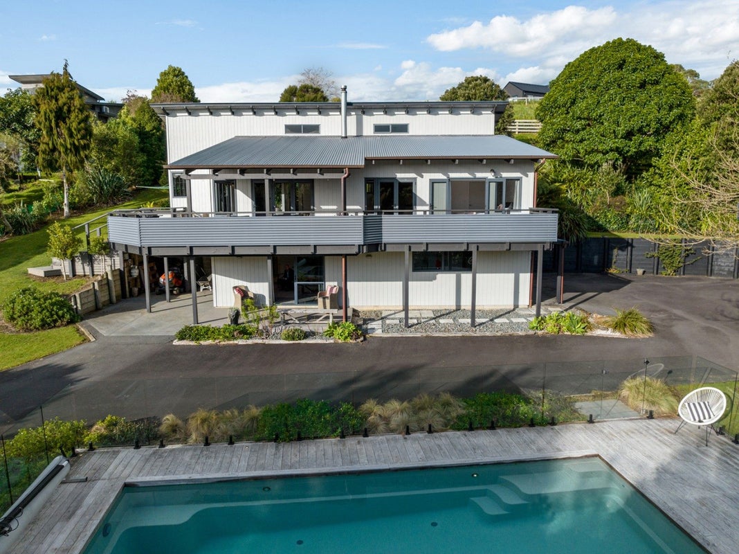 242F Minden Road, Minden, Tauranga - Carousel 1