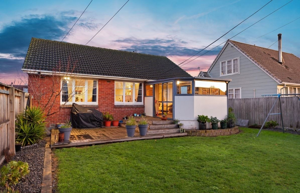 36 Dunarnan Street, Avonside, Christchurch - Carousel 2