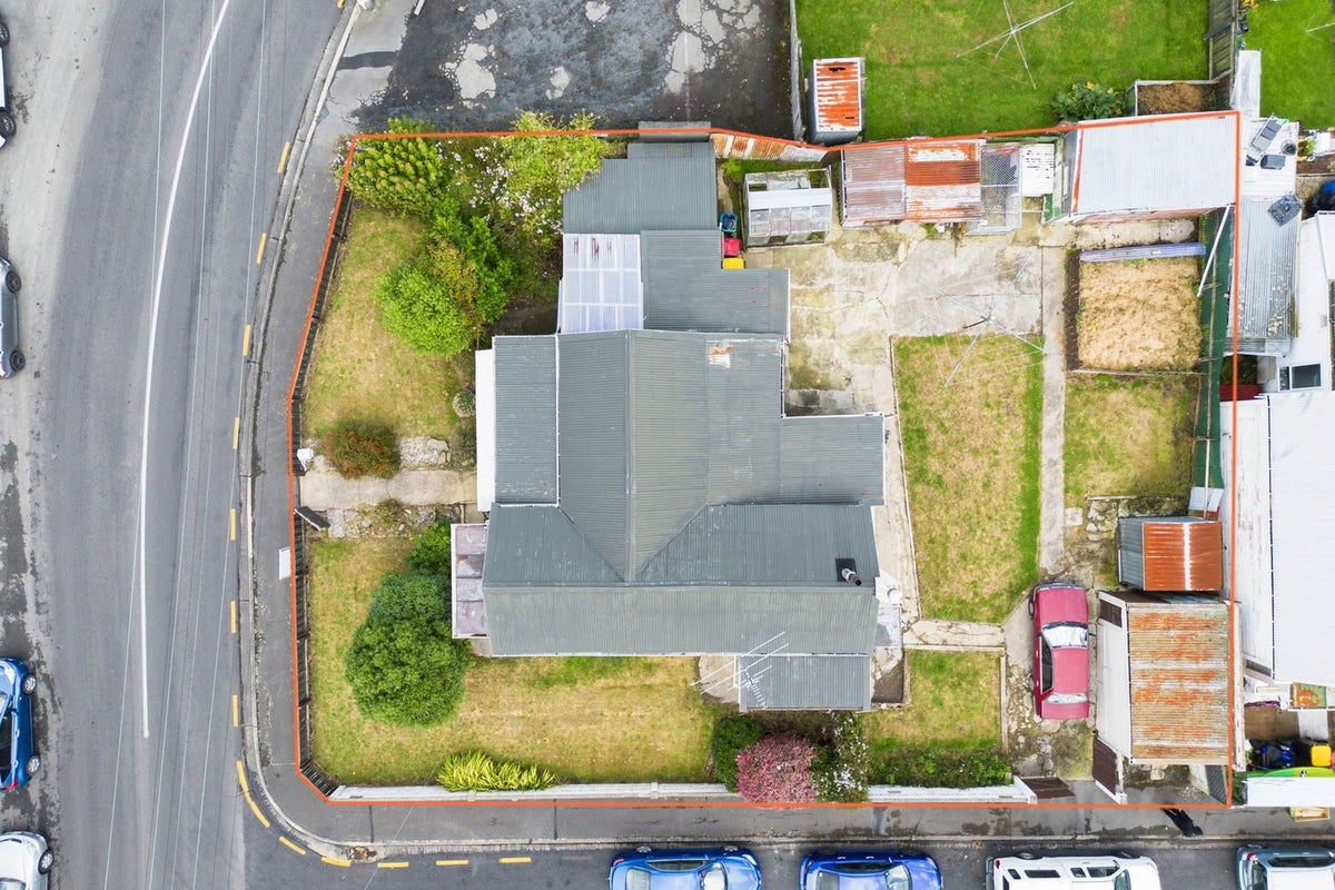 62 Thorn Street, Caversham, Dunedin - Carousel 29