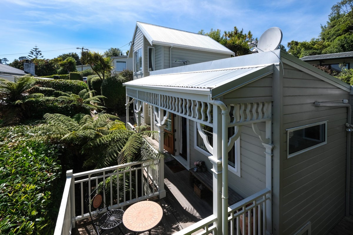 14 Moerangi Street, Broad Bay, Dunedin - Carousel 2