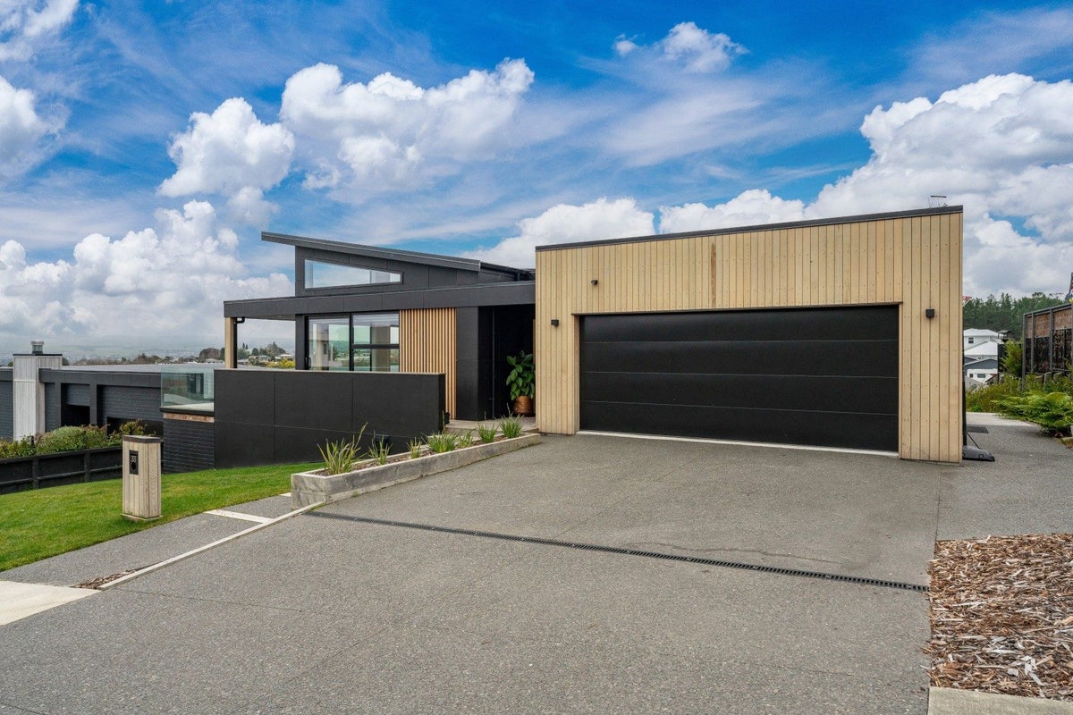33 Botanical Heights Drive, Waipahihi, Taupo - Carousel 32