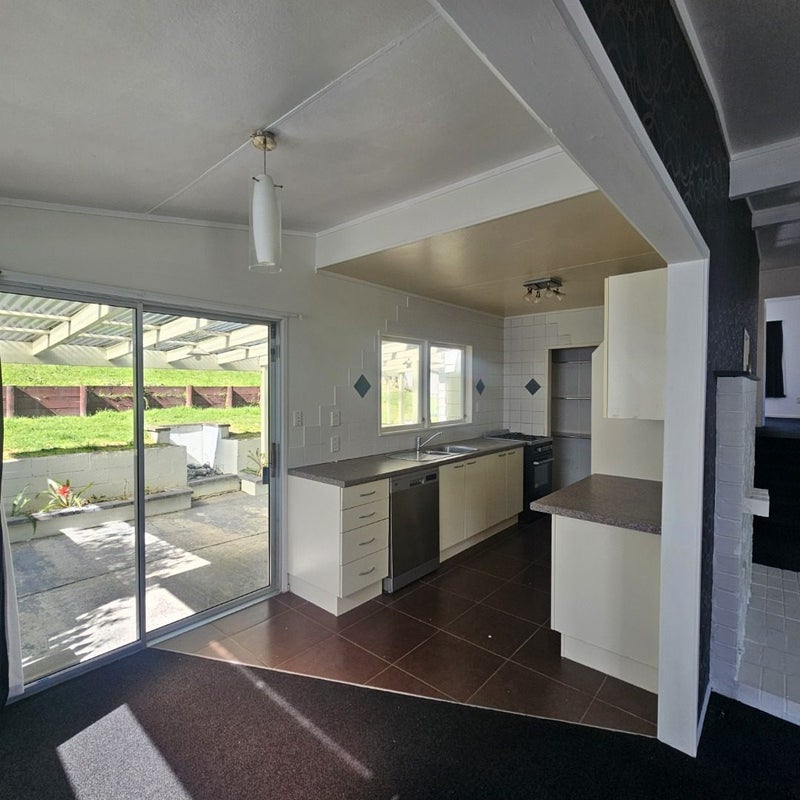 30 Memorial Drive, Parahaki, Whangarei - Carousel 2
