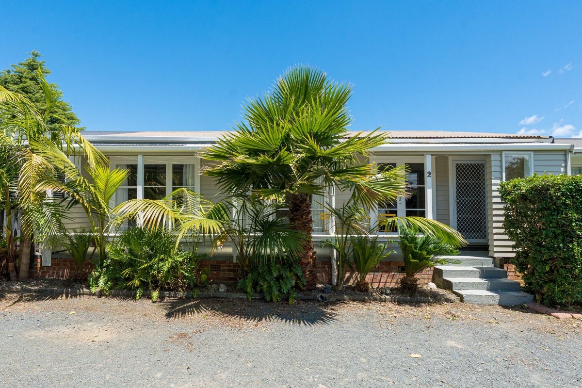 2/67 Matipo Road, Te Atatu Peninsula, Auckland - Carousel 2