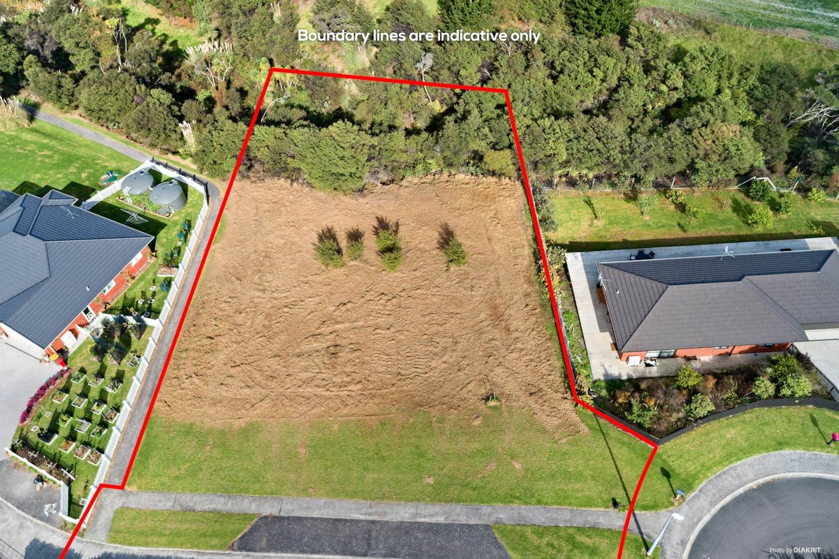 43 Omana Avenue, Shelly Beach, South Head - Carousel 2