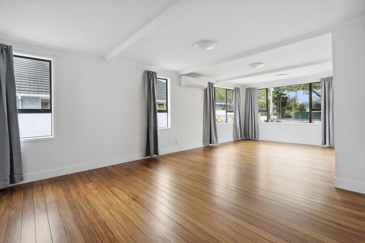 16 Tawai Street, Trentham, Upper Hutt - Carousel 2