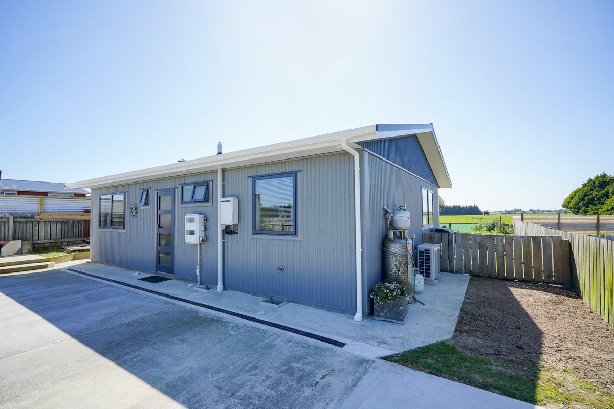 136 Avon Road, Clifton, Invercargill - Carousel 27