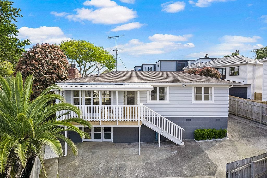 102 Union Road, Howick, Auckland - Carousel 1
