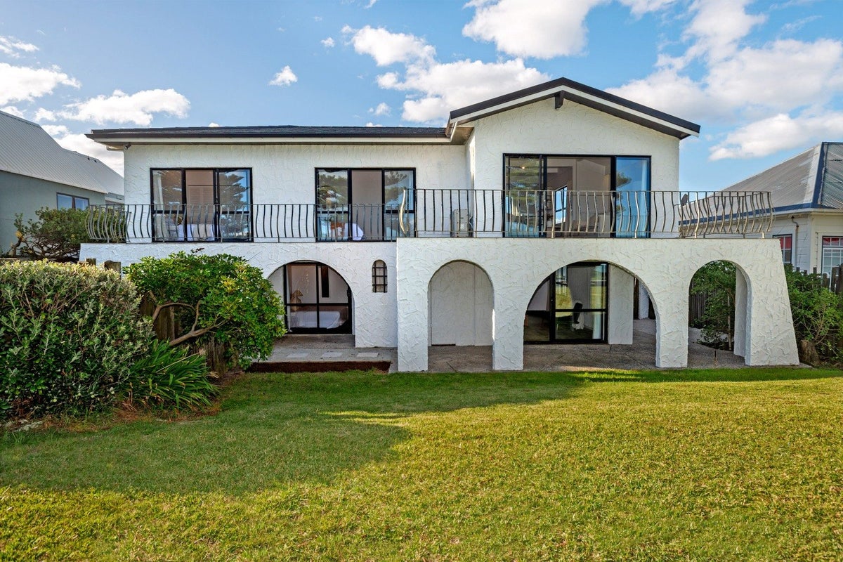 66 Salisbury Road, Awapuni, Gisborne - Carousel 1