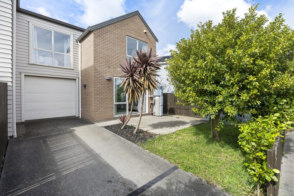 113 Squadron Drive, Hobsonville, Auckland - Carousel 2