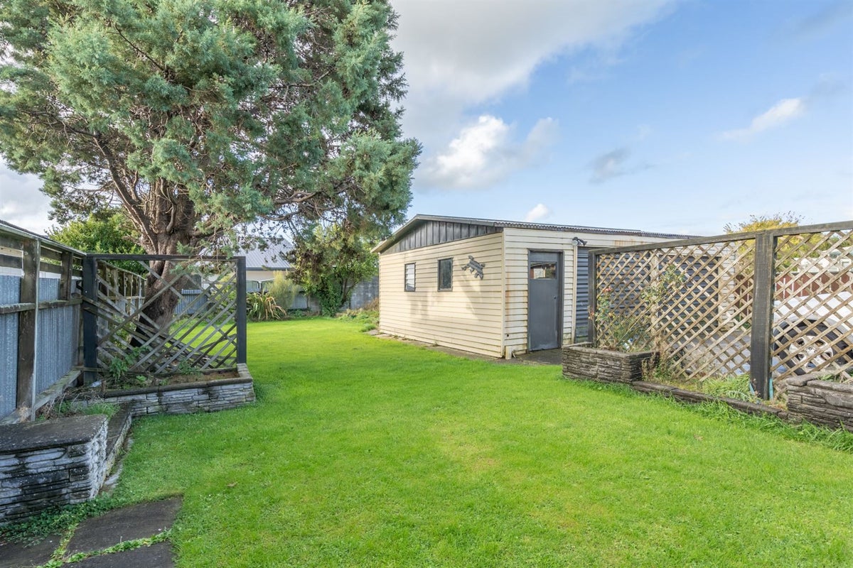 98 Edinburgh Crescent, Waikiwi, Invercargill - Carousel 12
