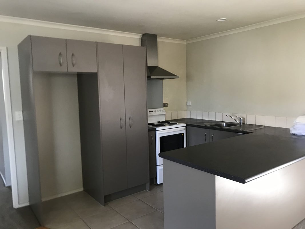 1A Caen Road, Panmure, Auckland - Carousel 2