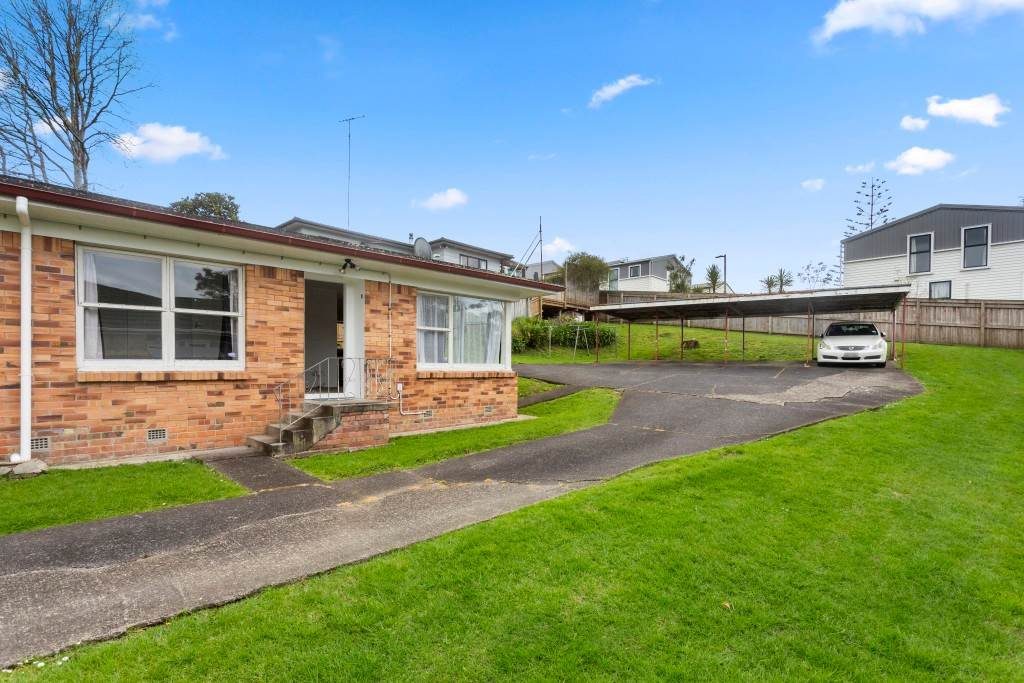 34 Eskdale Road, Birkdale, Auckland - Carousel 11