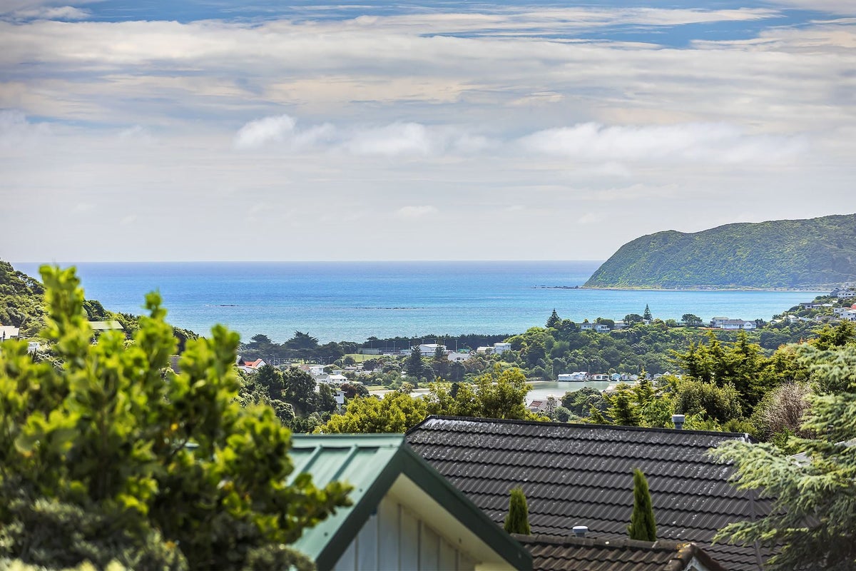 80 Mercury Way, Whitby, Porirua - Carousel 31