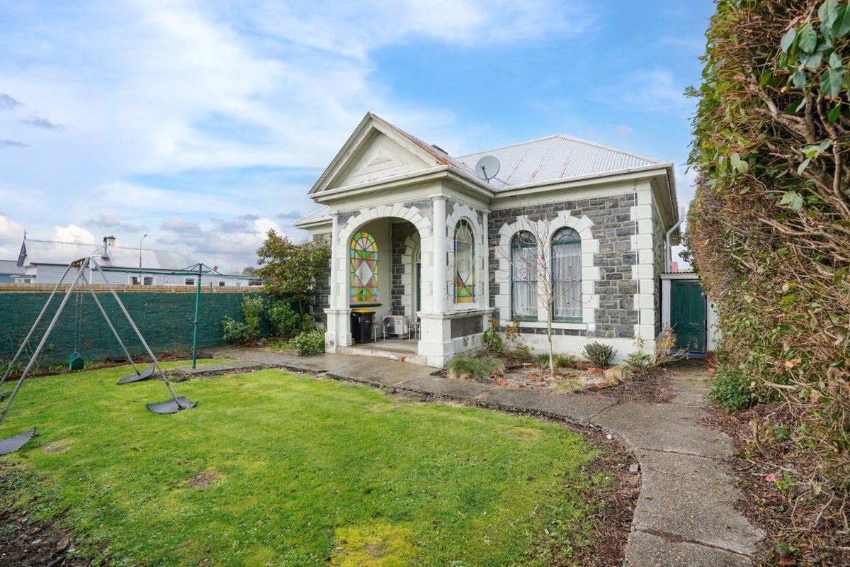 345 Tweed Street, Georgetown, Invercargill - Carousel 1