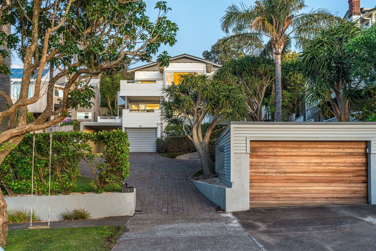 14 Macky Avenue, Devonport, Auckland - Carousel 2