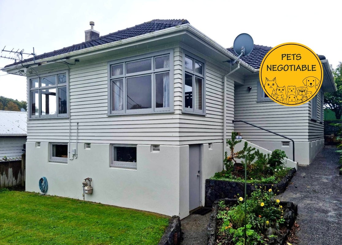 26 Downe Street, New Plymouth, New Plymouth - Carousel 2