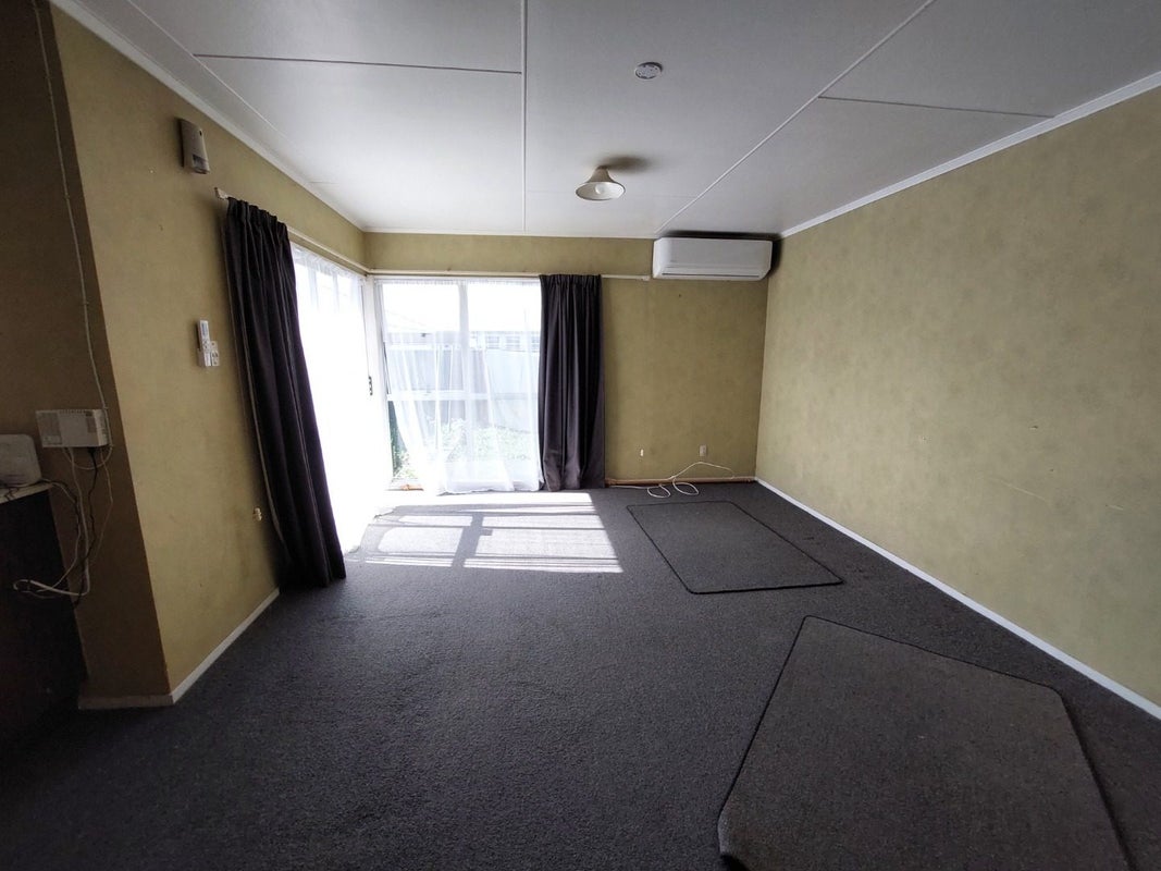 416C Tremaine Avenue, Takaro, Palmerston North - Carousel 2