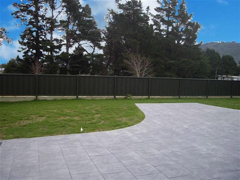 24 Sunstone Crescent, Brown Owl, Upper Hutt - Carousel 9