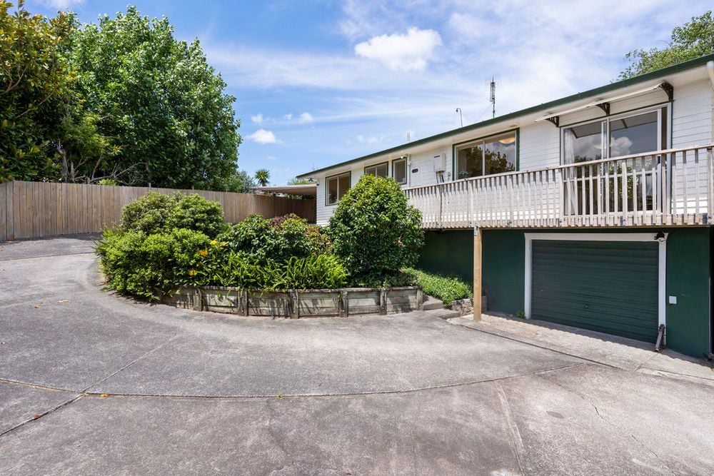 68 Fairclough Road, Beach Haven, Auckland - Carousel 2