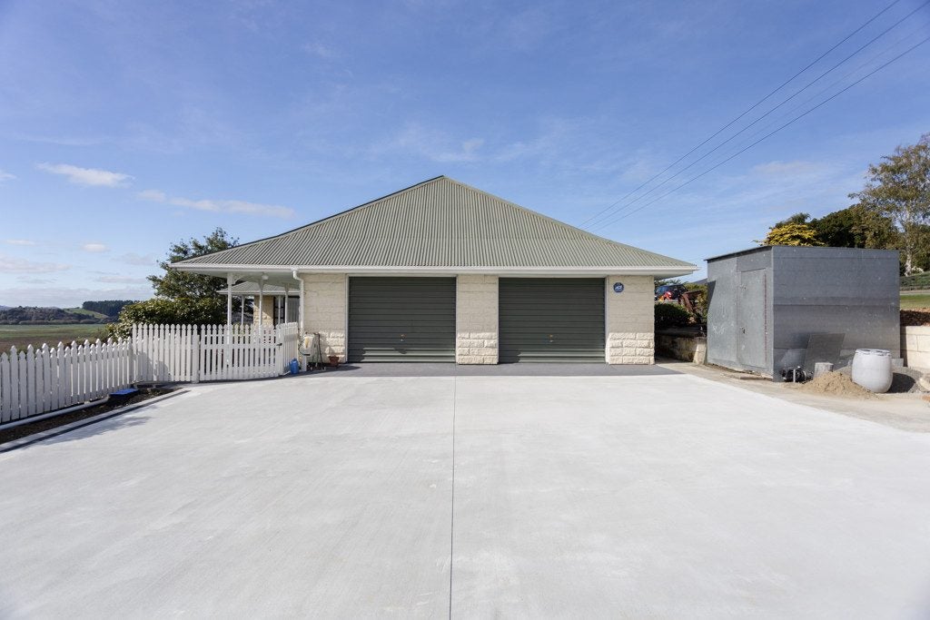 5 Whickham Street, Maheno, Oamaru - Carousel 30