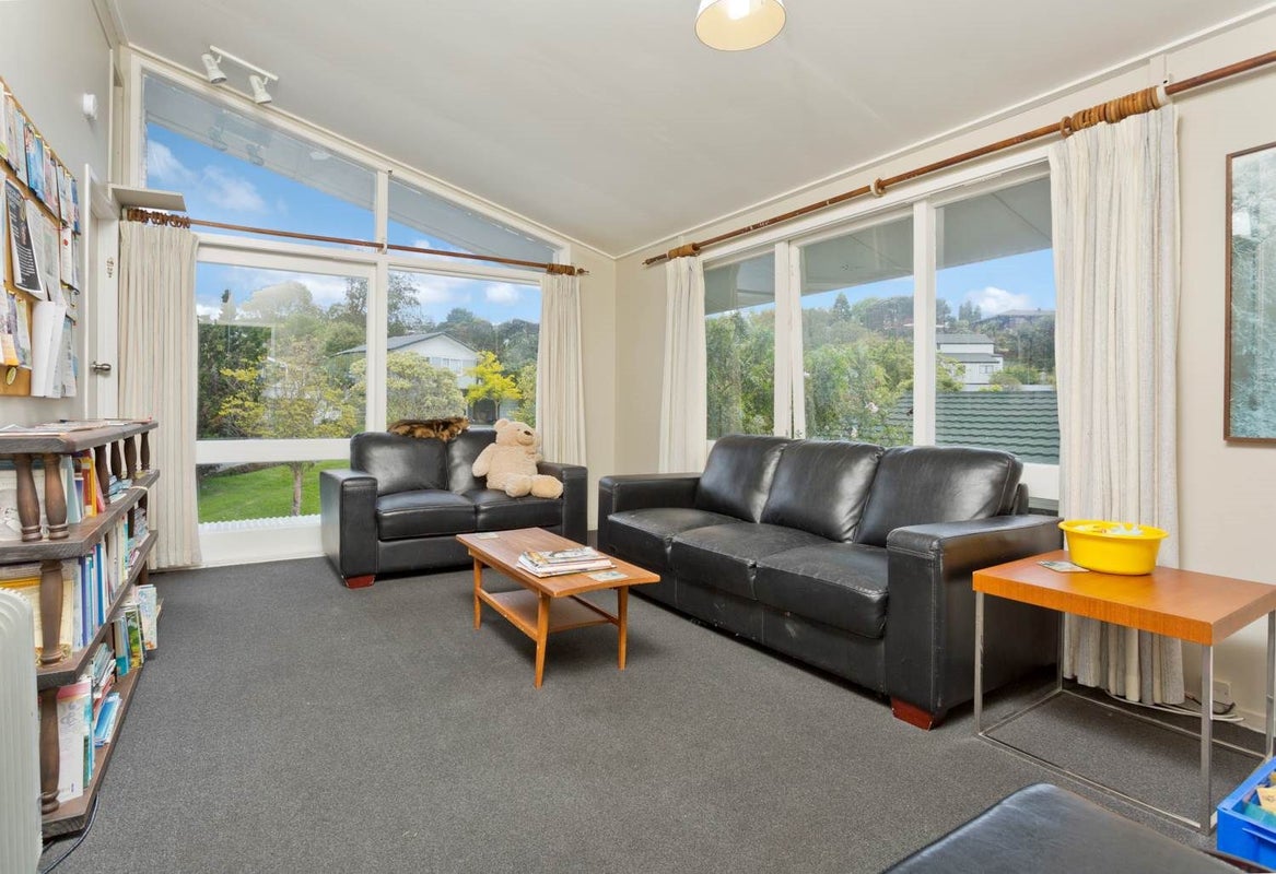 7 Teviot Place, Totara Vale, Auckland - Carousel 2